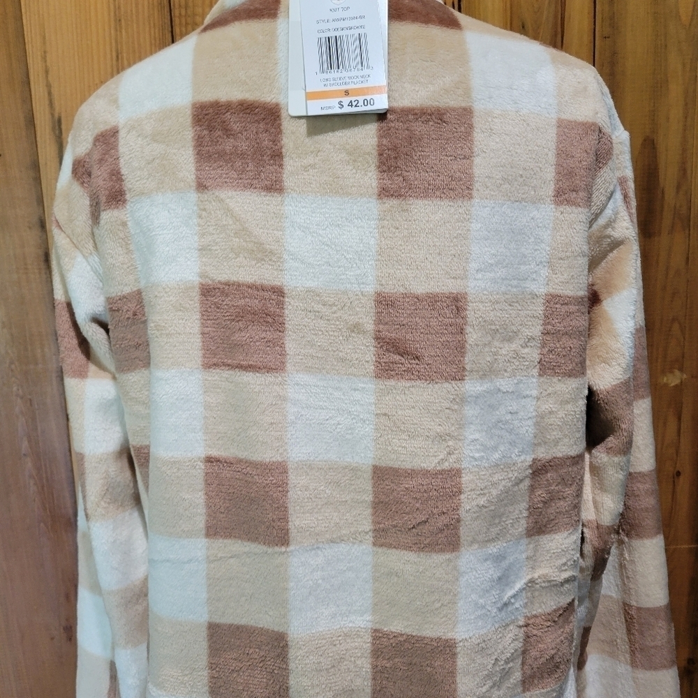 Plaid Button-Shoulder Sweater - Picture 4 of 10